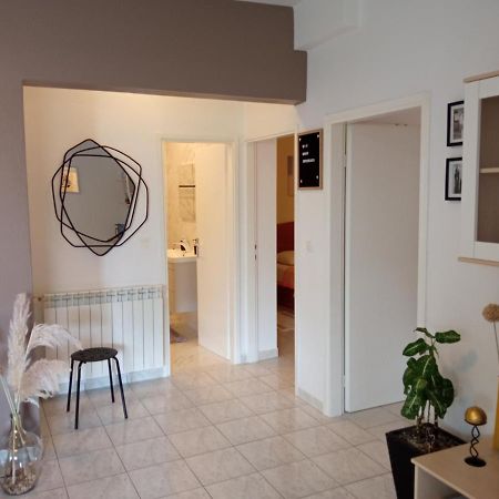 Apartman Katica Banjol Eksteriør bilde