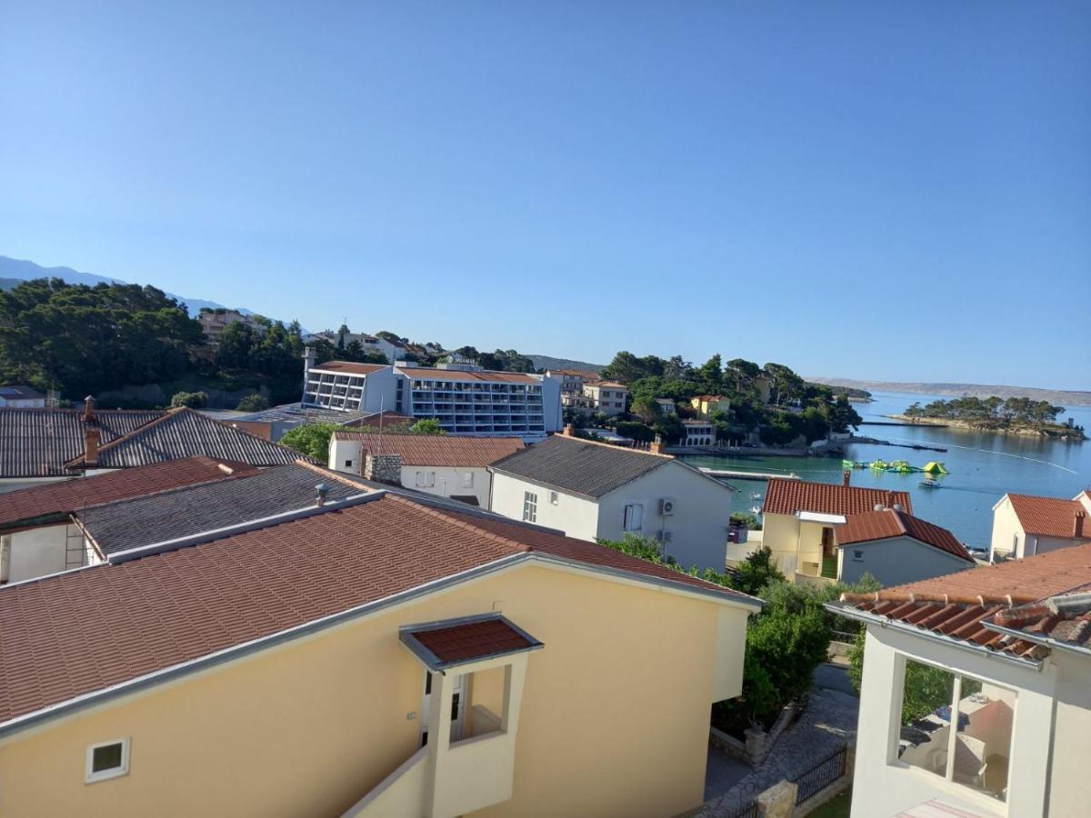 Apartman Katica Banjol Eksteriør bilde