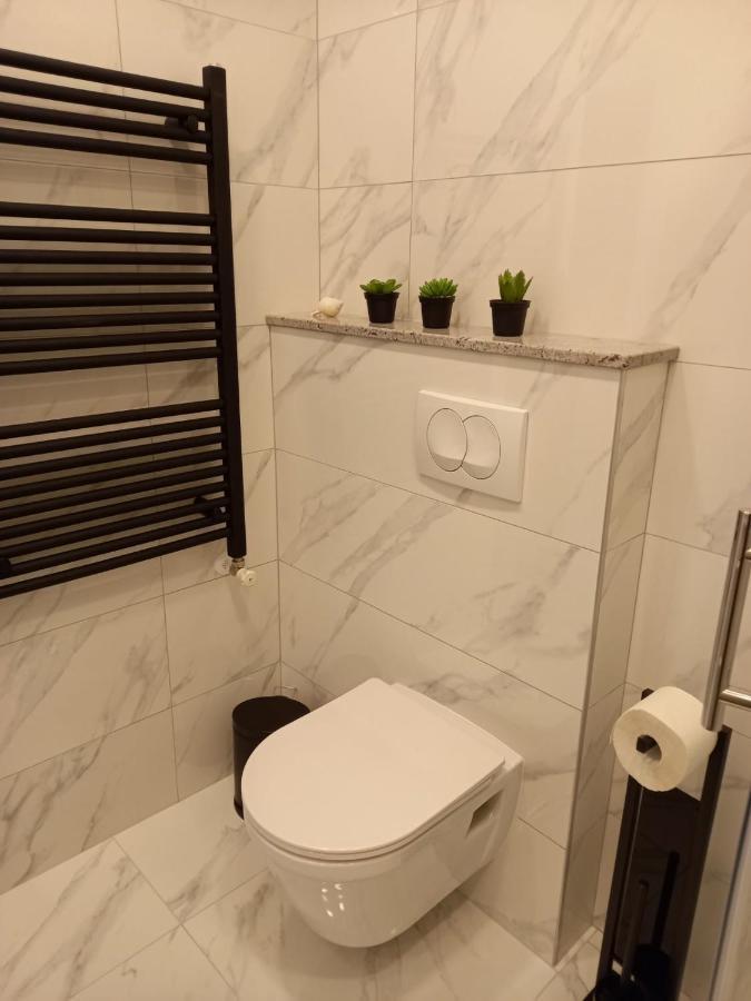 Apartman Katica Banjol Eksteriør bilde