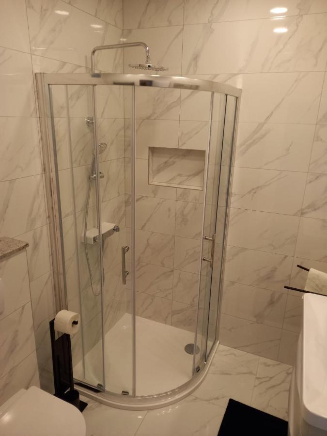 Apartman Katica Banjol Eksteriør bilde